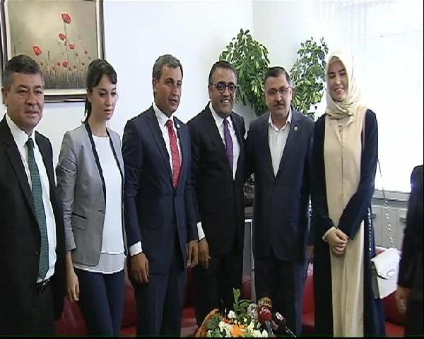 CHP'li Tanrıkulu: Yasaklanan besmele değil, propaganda aracı olmasıdır