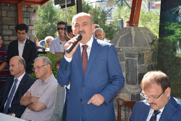 Müezzinoğlu; 'Atatürk milli mi?' diye soru sorsun
