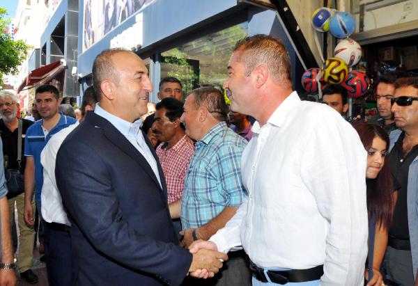 Çavuşoğlu: Dilleri dönüyorsa onlar da 'Bismillah' desin