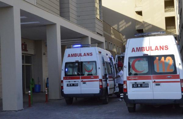 Siverek’te minibüs devrildi: 3 yaralı