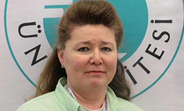 Düşük not veren profesöre 5 ay hapis