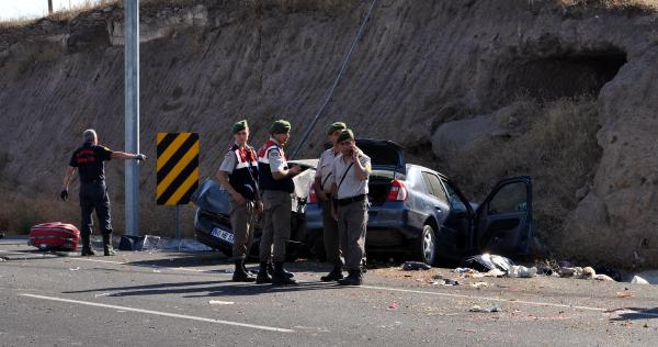 Kayseri'de trafik kazası: 2 ölü, 7 yaralı