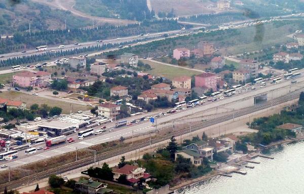 Bayram tatiline gidenlerin dönüş çilesi