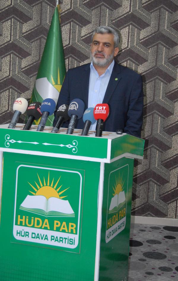 Diyarbakır'da PKK'lılar Hüda- Par üyesinin evine saldırdı
