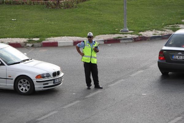 Turgutlu'da tatil dönüşü çilesi
