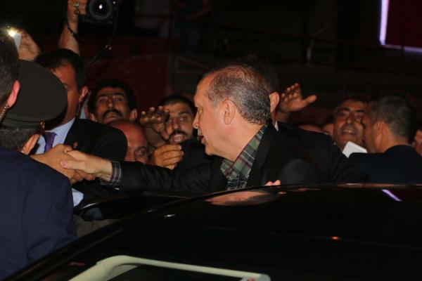 Cumhurbaşkanı Erdoğan vatandaşlarla bayramlaştı