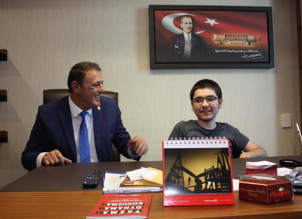 ODTÜ'yü kazanan engelli Soner'e CHP'li vekilden destek