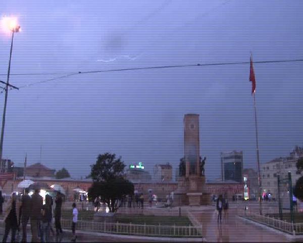 İstanbul'da şiddetli sağanak...