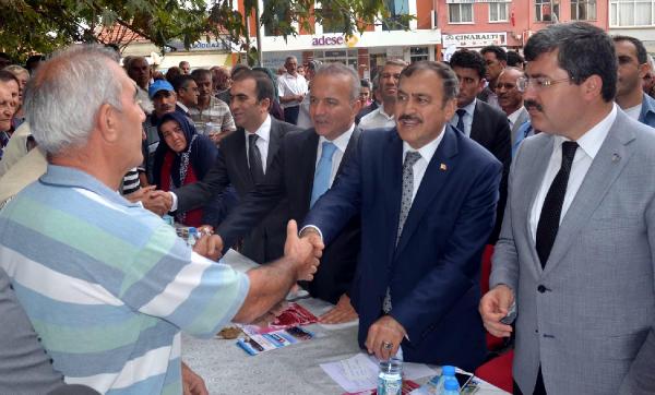 Bakan Eroğlu: Dün gece Kandil'de bir takım inler vuruldu (3)