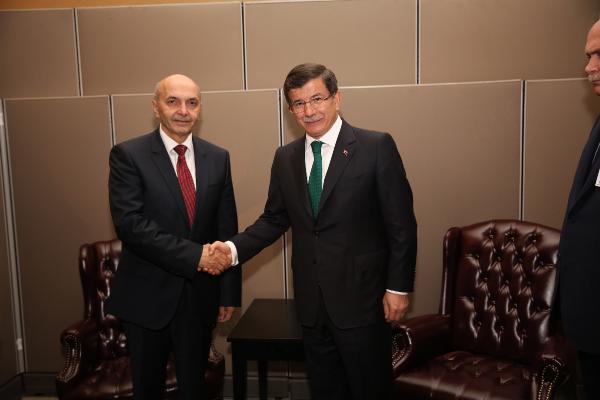 Davutoğlu Fransa Cumhurbaşkanı, Belçika ve Kosova Başbakanlarıyla görüştü