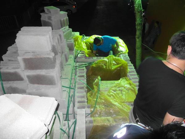 Briket yüklü TIR'dan 120 bin paket kaçak sigara çıktı