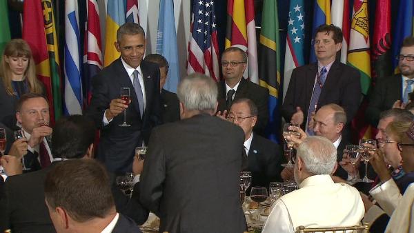 Obama, Putin'i 'es' geçti