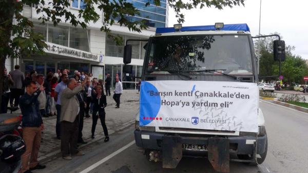 Çanakkale'den Hopa'ya yardım eli