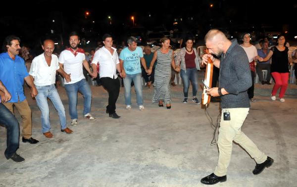 Bodrum'da kemençeli- horonlu asker uğurlaması