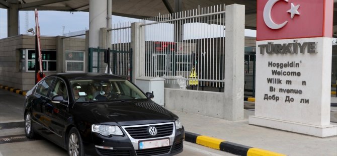 Gurbetçiler sınırların açılmasını bekliyor