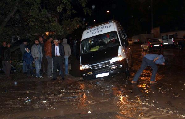 Suşehri'nde yağmur yaşamı etkiledi