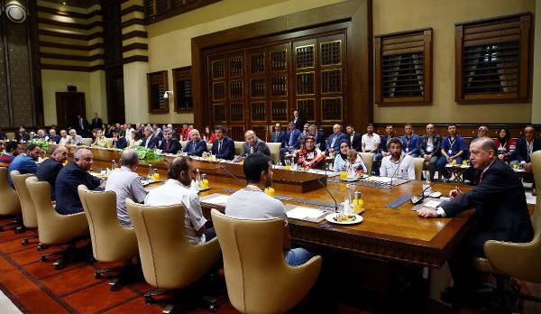 Erdoğan: Özgürlüklerine kavuşan işçi kardeşlerimize, ailelerine ve milletimize geçmiş olsun dileklerimi iletiyorum