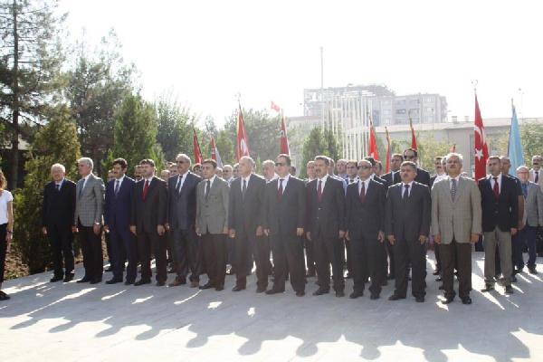 Diyarbakır Milli Eğitim Müdürlüğü: Tören ve etkinliklere katılmayanlar hakkında yasal işlem yapılacak