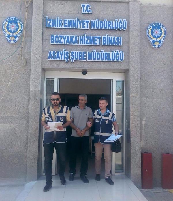 Coğrafya öğretmenine, etek altı görüntüsü kaydetmekten gözaltı