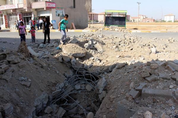 Silopi'de PKK'lı terörister, hastane yoluna bomba koydu