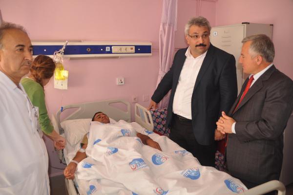 Edirne’de askeri araç devrildi: 1 şehit, 3 yaralı (3)