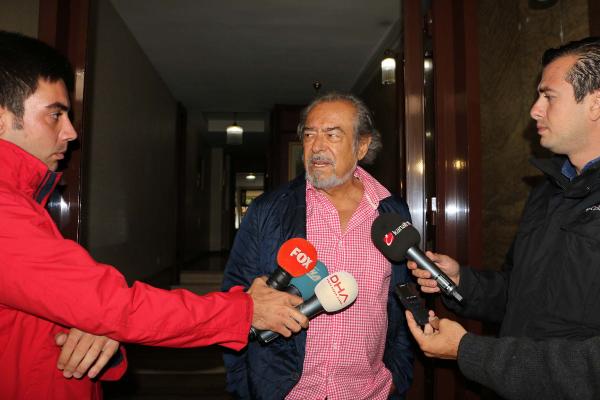 Ahmet Hakan ameliyata alındı