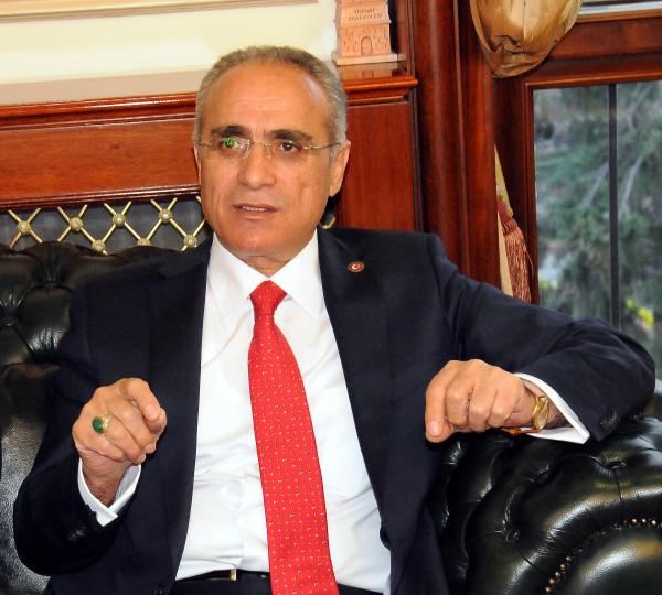 Bakan Topçu: Terörün turizme olumsuz etkisi binde sekiz