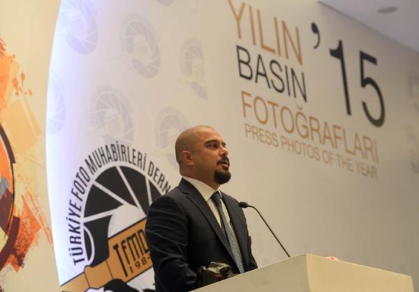 Kılıçdaroğlu, Türkiye Foto Muhabirleri Derneği ödül gecesine katıldı