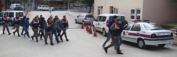 Uyuşturucudan gözaltına alınan 9 kişi adliyeye sevk edildi