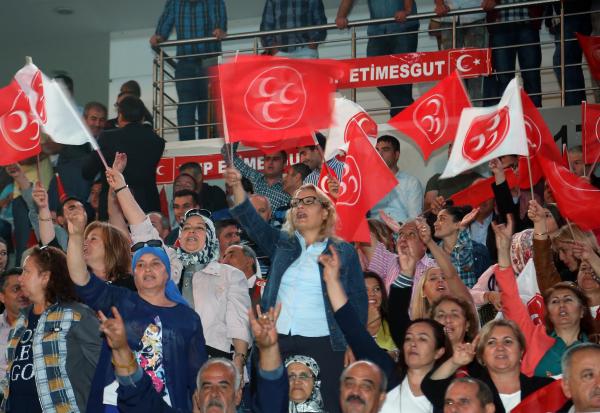 MHP Genel Başkanı Bahçeli, 1 Kasım 2015 seçim beyannamesini açıkladı