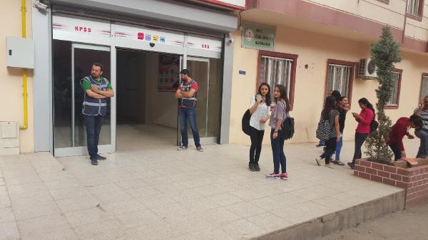 Siirt'te Cemaate yakın okul ve dershaneye polis baskını
