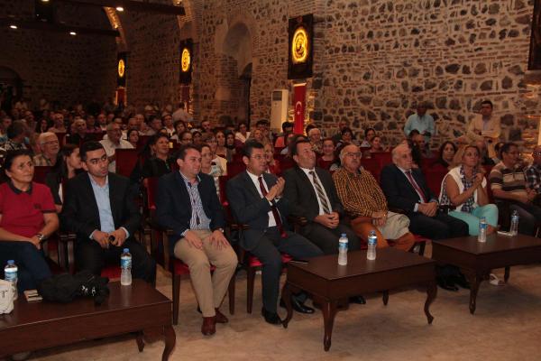 Manisa'da Alevilerin 'Güz konseri' etkinliği