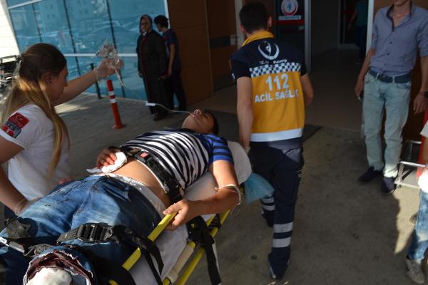 Gençlerin kavgasında kan aktı 1 ağır yaralı