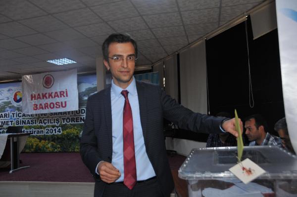 Hakkari barosu'nun yeni Başkanı Av. Serdar Işık oldu