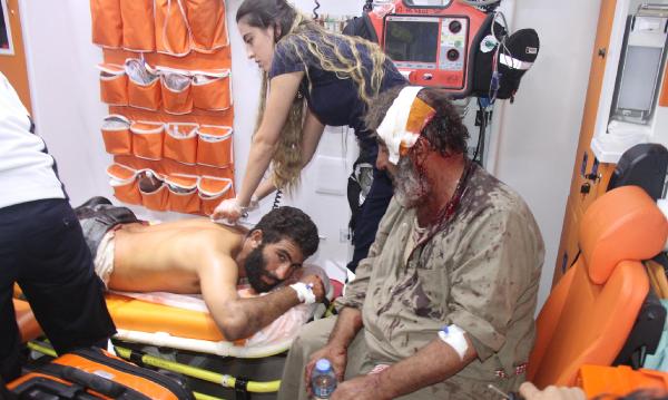 Suriyeliler arasında kavga: 2 yaralı, 4 gözaltı
