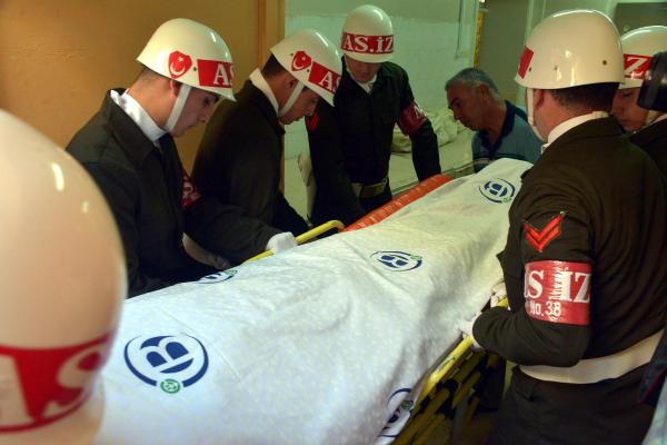 Amanoslar'da hain saldırı: 1 er şehit