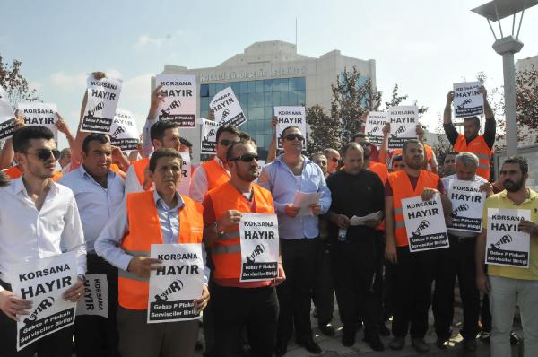'P' plaka sahibi servis aracı sahiplerinden korsan protestosu