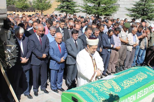 Cemil Çiçek'in acı günü