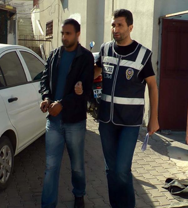Ayvalık'ta 39 kaçak ve 4 Türk organizatör yakalandı