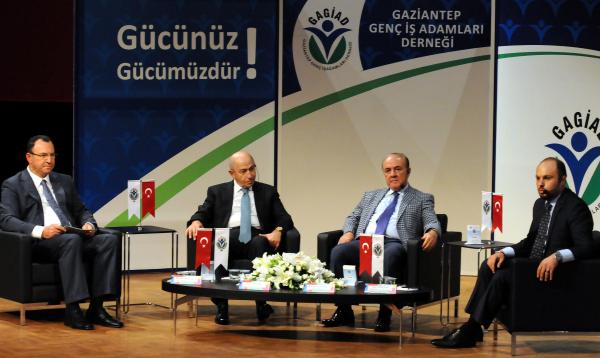 Nihat Özdemir: Türkiye’nin çok daha hızlı büyüyeceğine inanıyorum