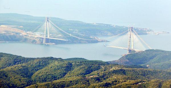 Üçüncü köprüyü havadan fotoğrafladı