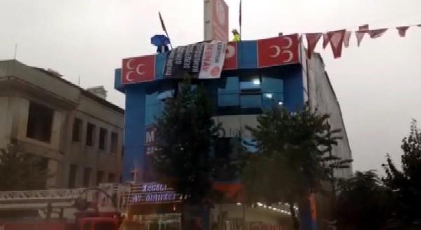 MHP'den terör konulu afişle gönderme (2)
