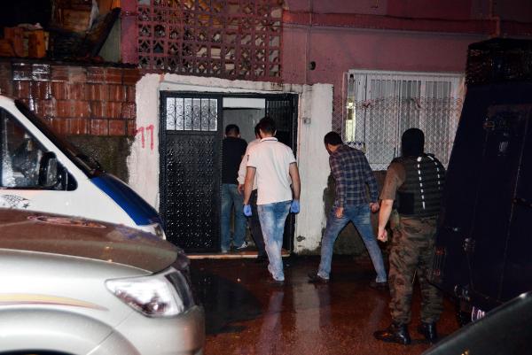 Adana'da kaçakçılara şafak baskını: 10 gözaltı