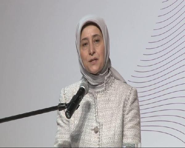 Sare Davutoğlu: Anne sütü, çocuğu ilerleyen zamanlarda karşılaşacağı hastalıklara karşı bir kalkan gibi koruyor