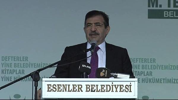 Bakan Güllüce: Bu beton makinasından keyif alırım...