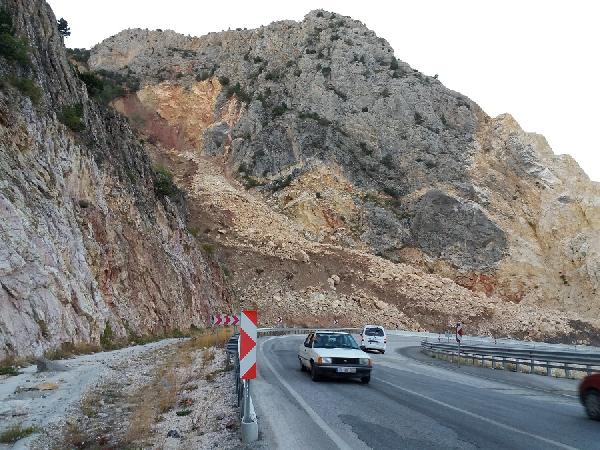 Kırkdilim Geçidi sürücüleri tedirgin ediyor