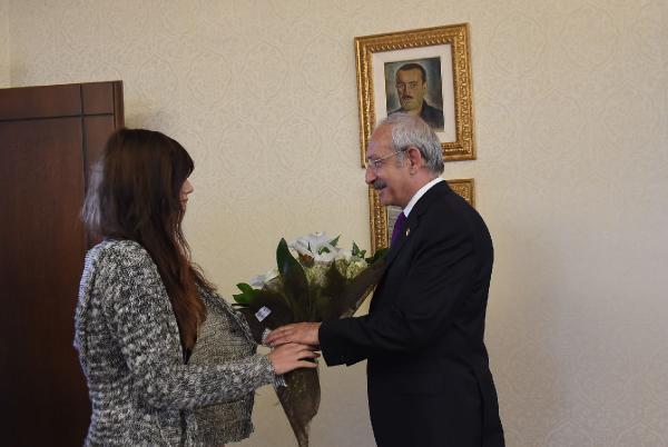 Kılıçdaroğlu, gazi Osman Ünlü'yü genel merkezde ağırladı