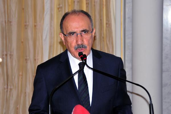 Atalay, Van'da kanaat önderleriyle bir araya geldi