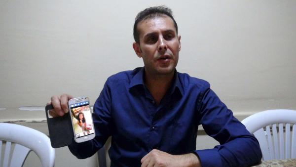 'Annesi kızımı göstermiyor' deyip, açlık grevine başladı