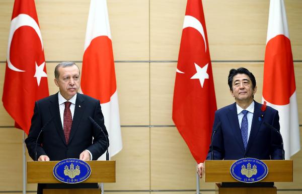 Erdoğan: “Terörle mücadele konusunda Abe ile hemfikiriz” (1)